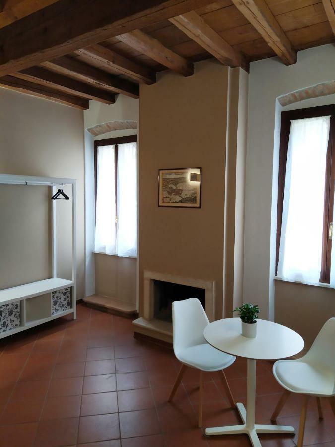 Hotel Carducci 49 Mantova Exteriér fotografie